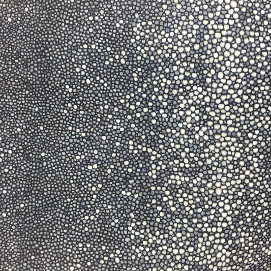 Shagreen Stingray on Black Pig Split