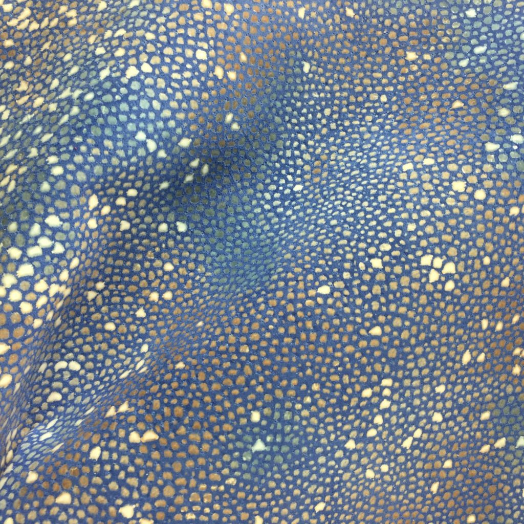 Shagreen Stingray on Cobalt Pig Split